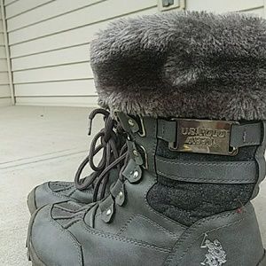 I am selling the polo as an